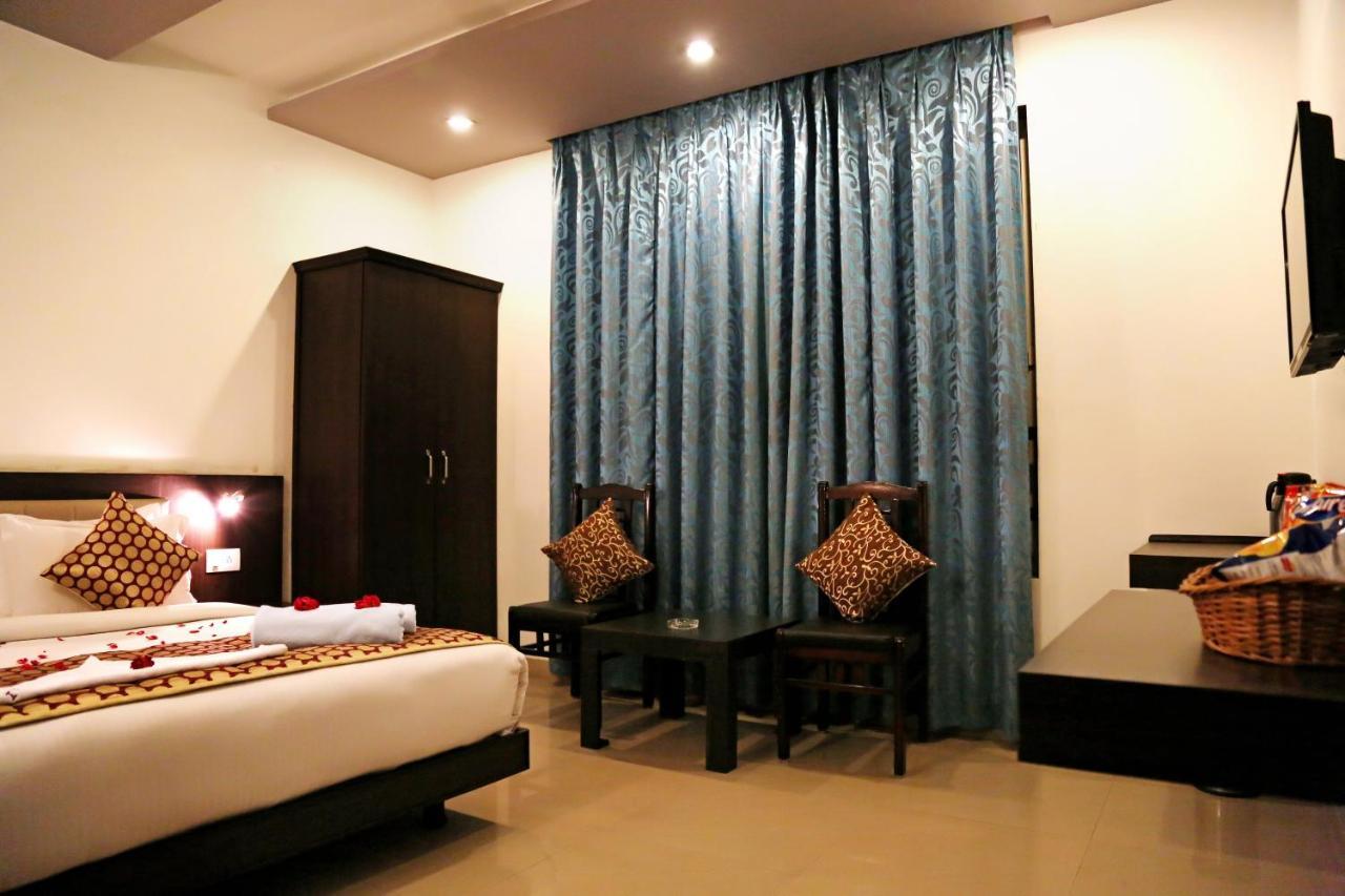 Narayans Leela Inn Udaipur Exterior photo