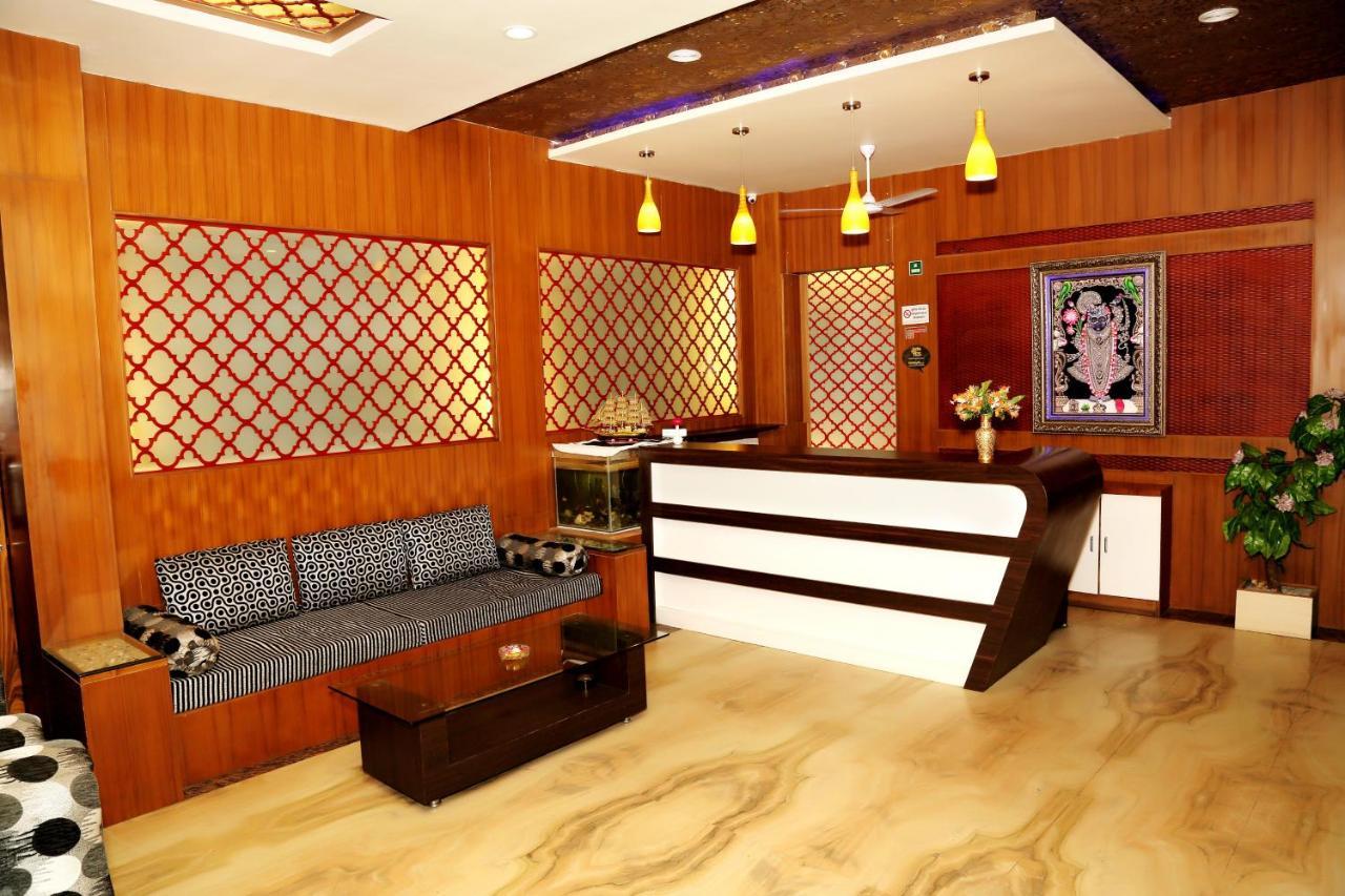 Narayans Leela Inn Udaipur Exterior photo