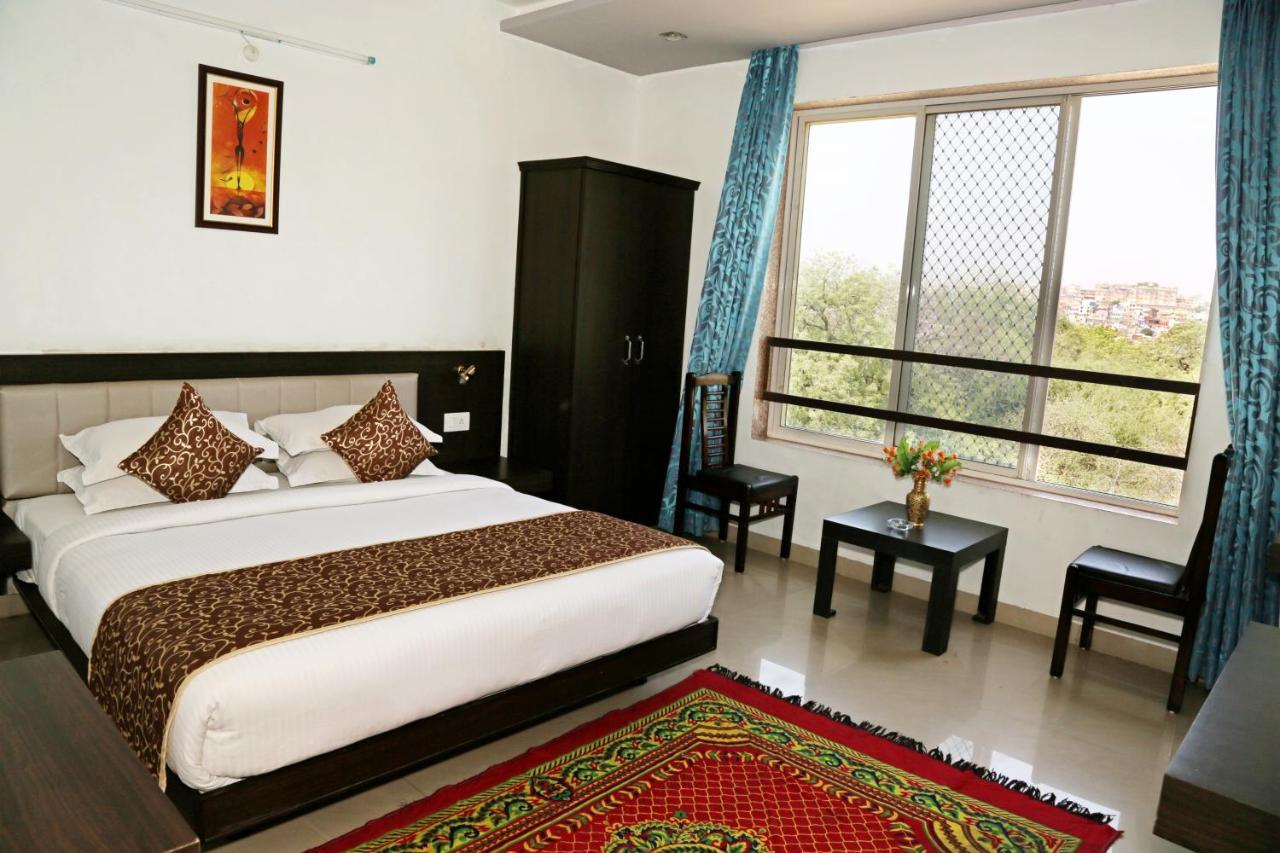 Narayans Leela Inn Udaipur Exterior photo